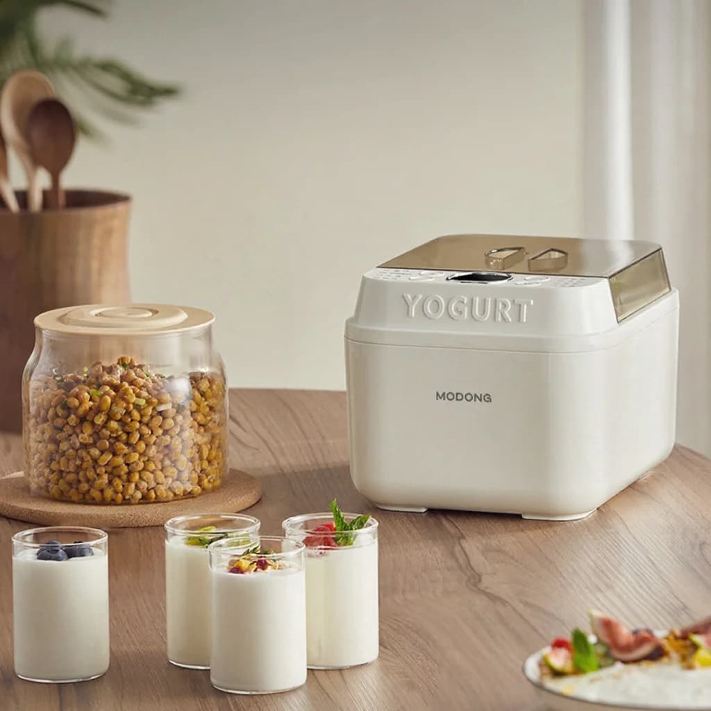 Elektrisk yoghurtmaskin med glaskärl och timer
